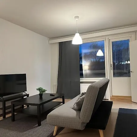 Kotimaailma - Tilava Kolmio Laeheltae Keskustaa Lejlighed Kokkola (Karleby)
